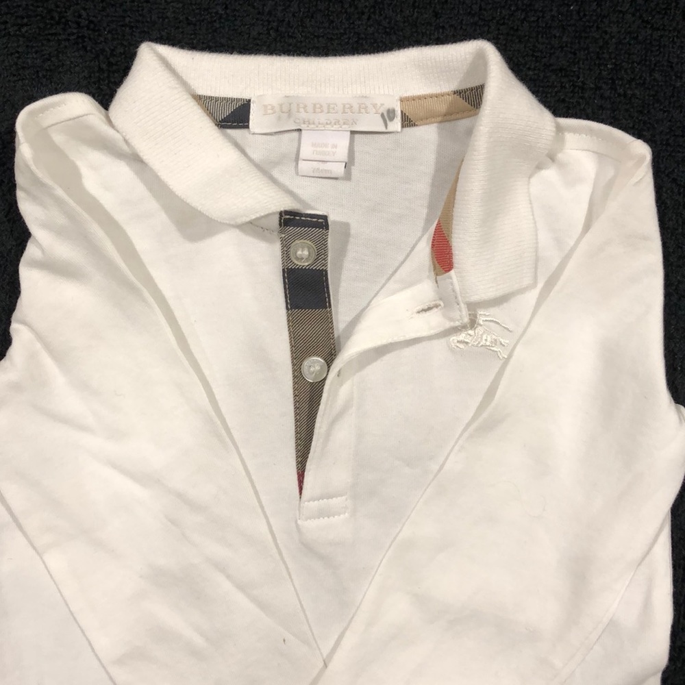 9m Burberry shirt nwot